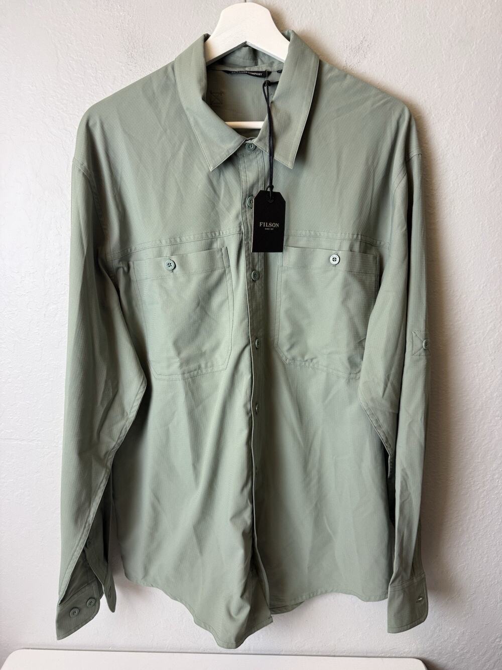 NWT Filson Ultra-Light Long Sleeve Button Shirt Men's Medium, Map Green